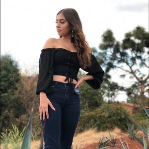 Meet your Posher, Ana